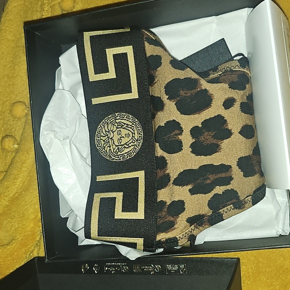 Versace Greca Border Thong - Picture 7 of 7